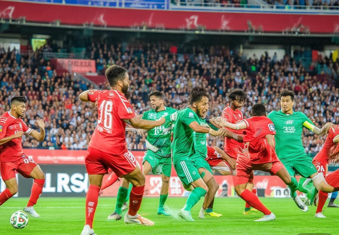 2019建业恒大激战对决：战术交锋与焦点瞬间(图1)